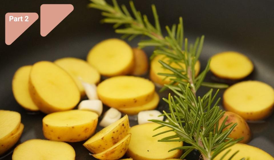 fresh potatoe with rosmarin 